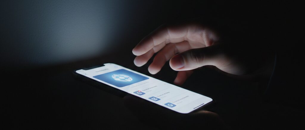 楽天カード審査落ちのメールがいつ来るか不安な時の通知タイミング